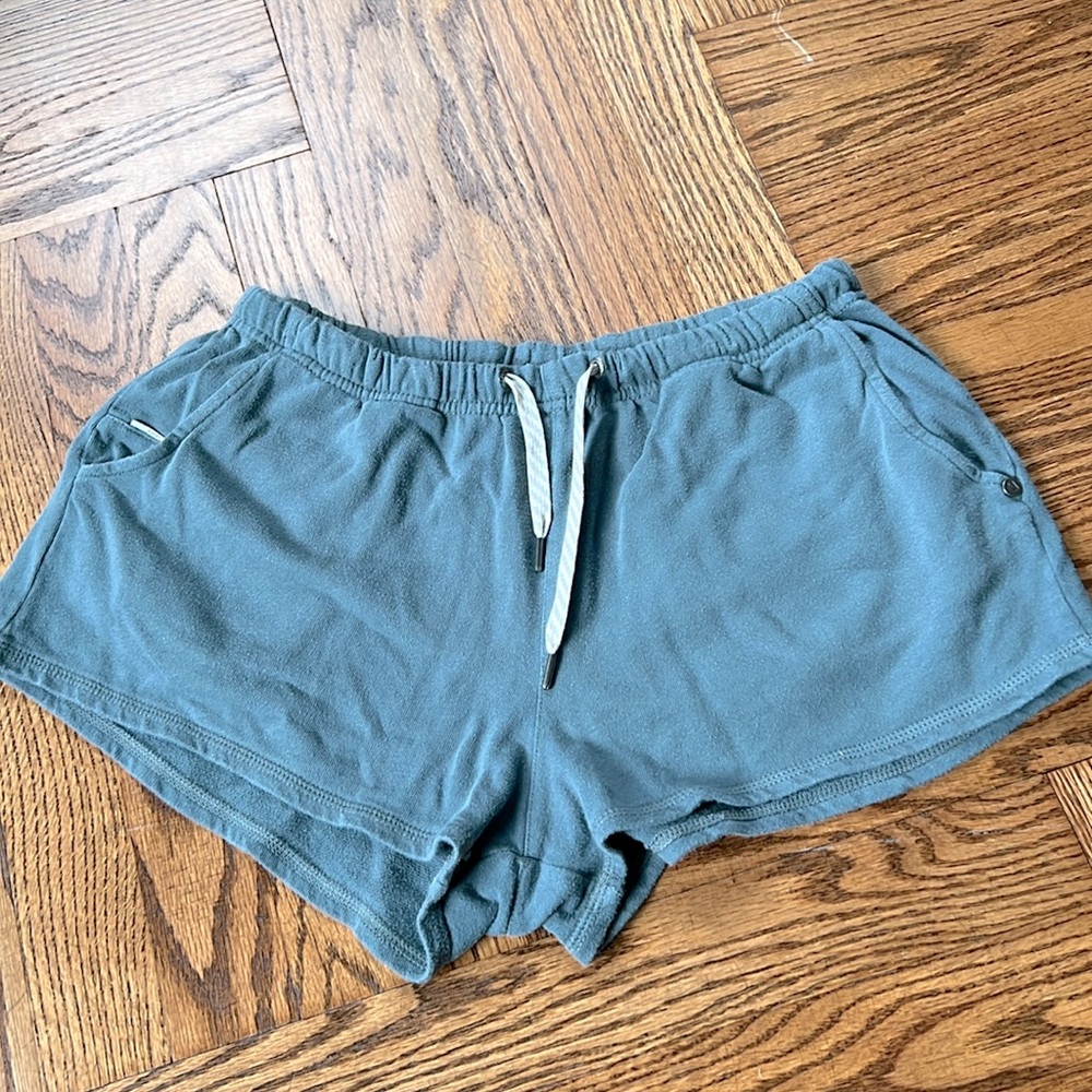 VUORI. The rise the shine shorts. Size small. Good, used condition.